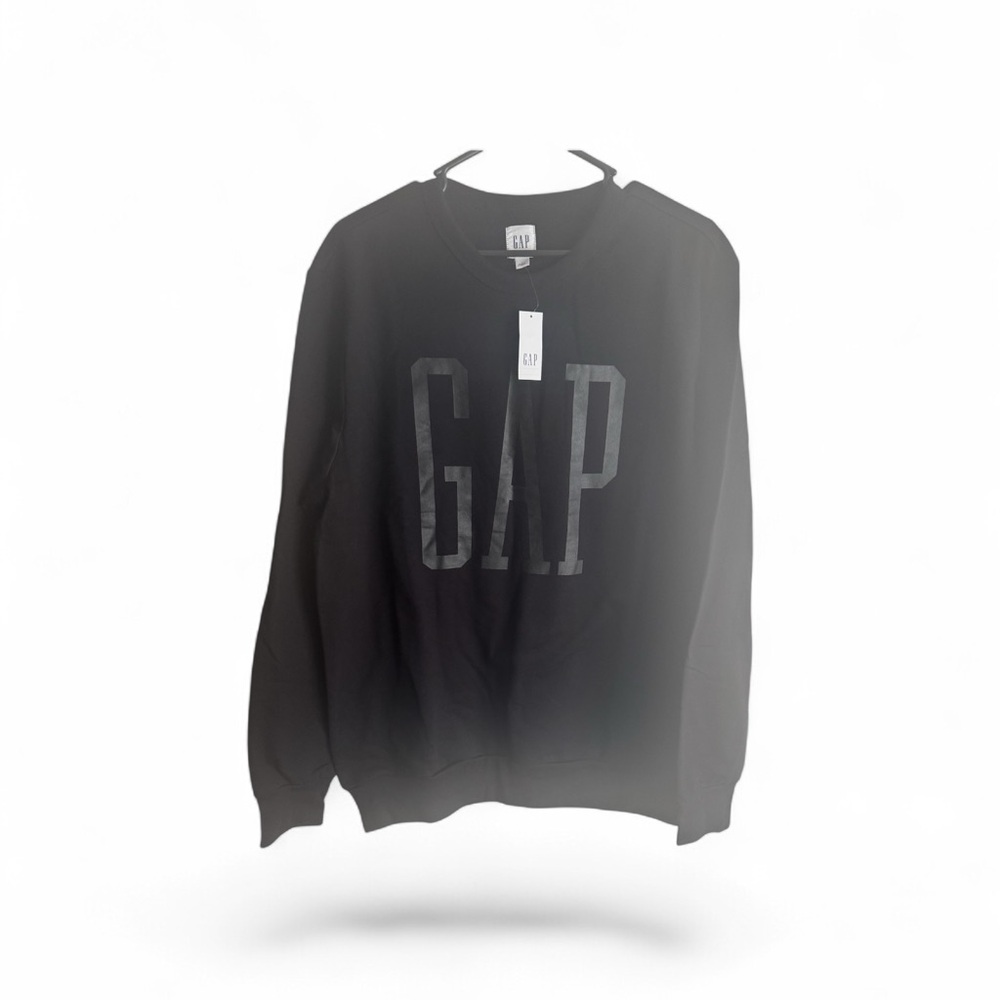 GAP Women’s Black sweatshirt